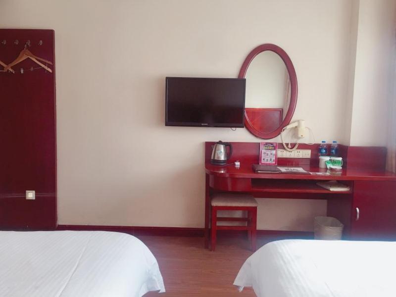 Greentree Inn Shanghai Pudong Airport Wild Animal Park Express Hotel Nanhui Exterior foto